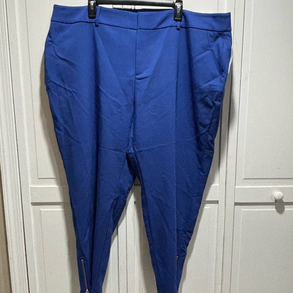 Roz & Ali Women’s Classic Blue Dress Pants Size 24W Signature Fit